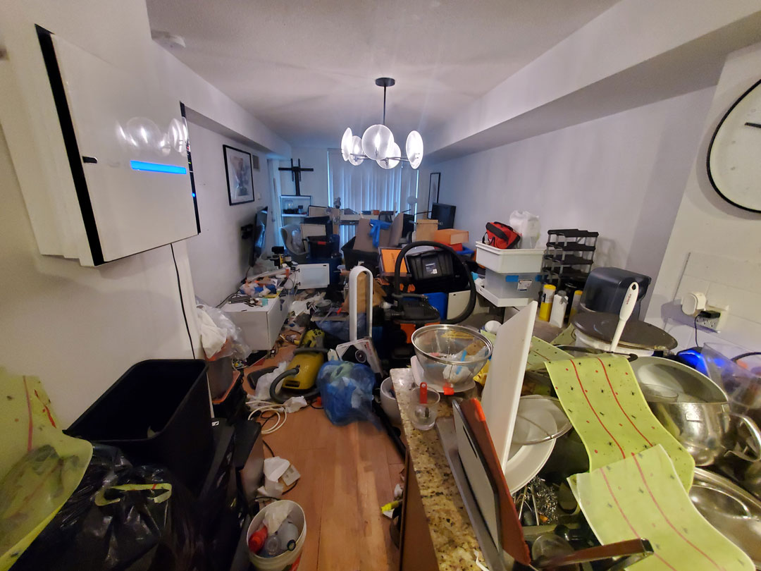 Hoarding-Cleanout Toronto-min