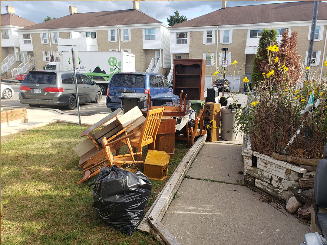 Furniture Removal-Toronto 1-min